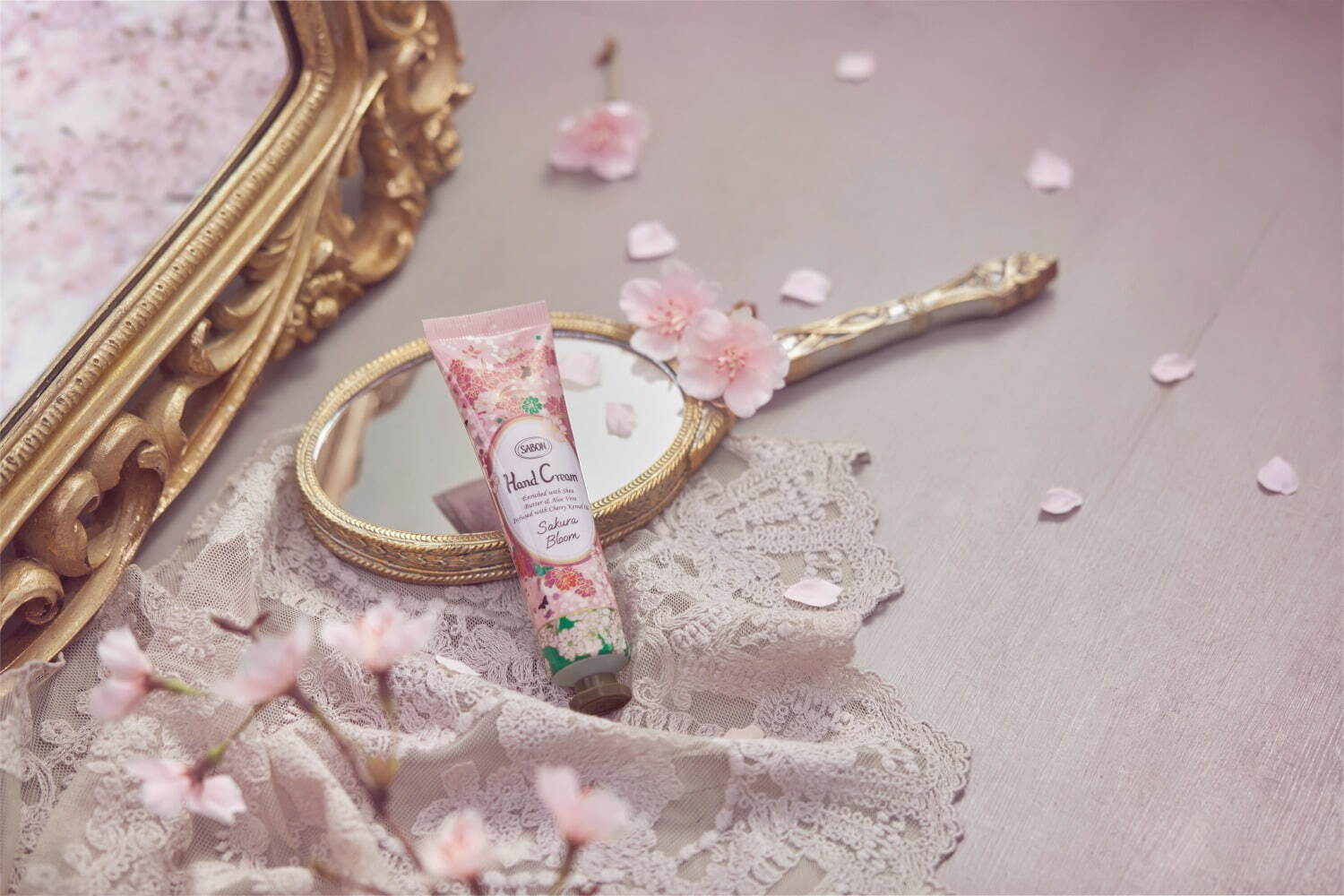 SABON「サクラ・ブルーム」“桜の香り”の限定ボディスクラブ＆シャワー