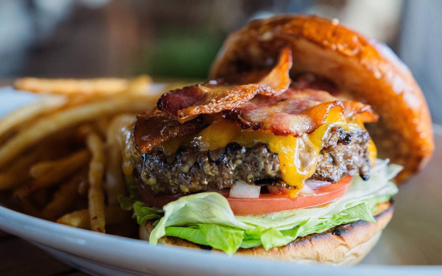 ベーコンチーズ和牛バーガー 2,800円