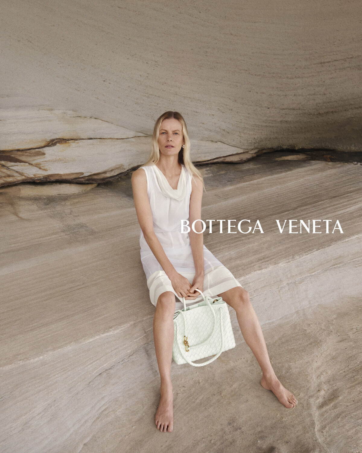 ボッテガ・ヴェネタ(BOTTEGA VENETA) アンディアーモ｜写真1