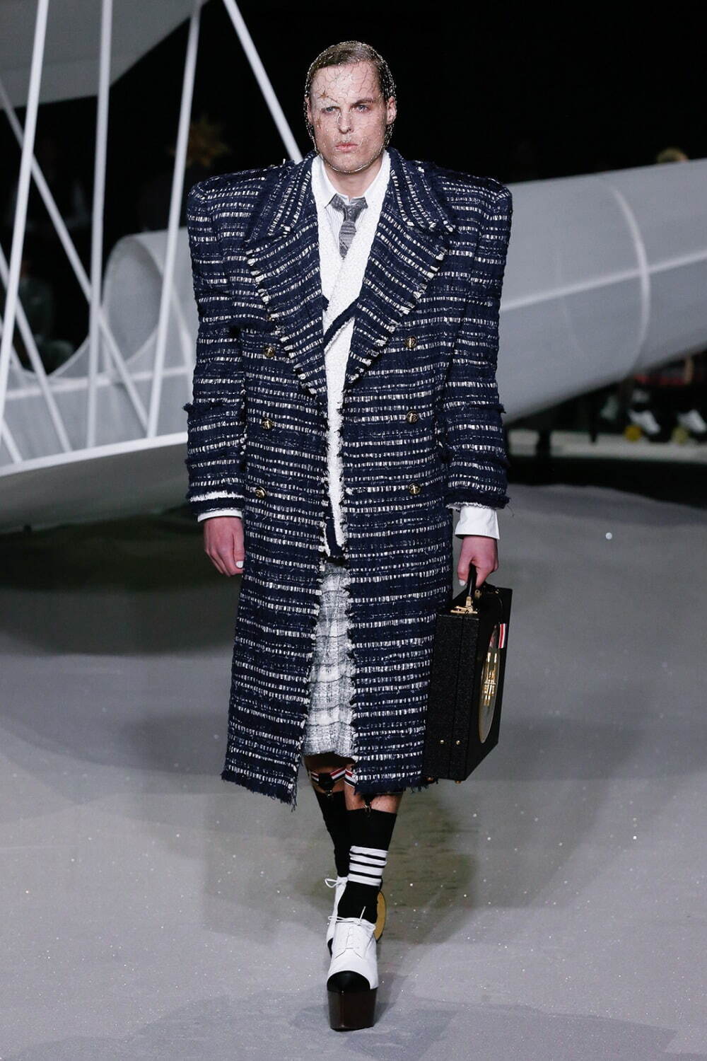 トム ブラウン(THOM BROWNE) 2023-24年秋冬ウィメンズコレクション  - 写真23