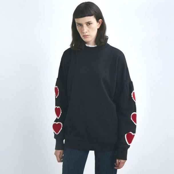 LAZY OAF / HEART SLEEVE SWEATSHIRT - アQのアイテム - ファッション