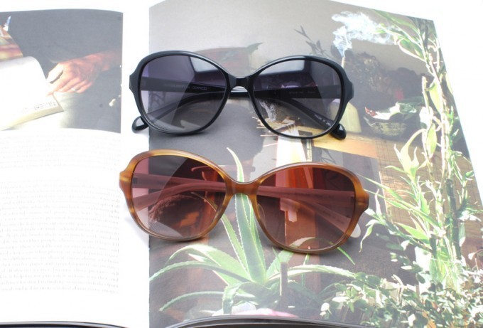 OLIVER PEOPLES / BEKEE 1