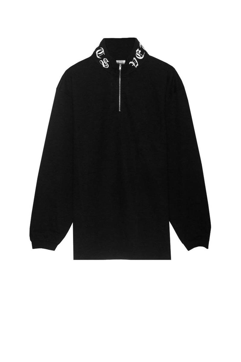 GOTHIC LOGO ZIP TURTLENECK 1