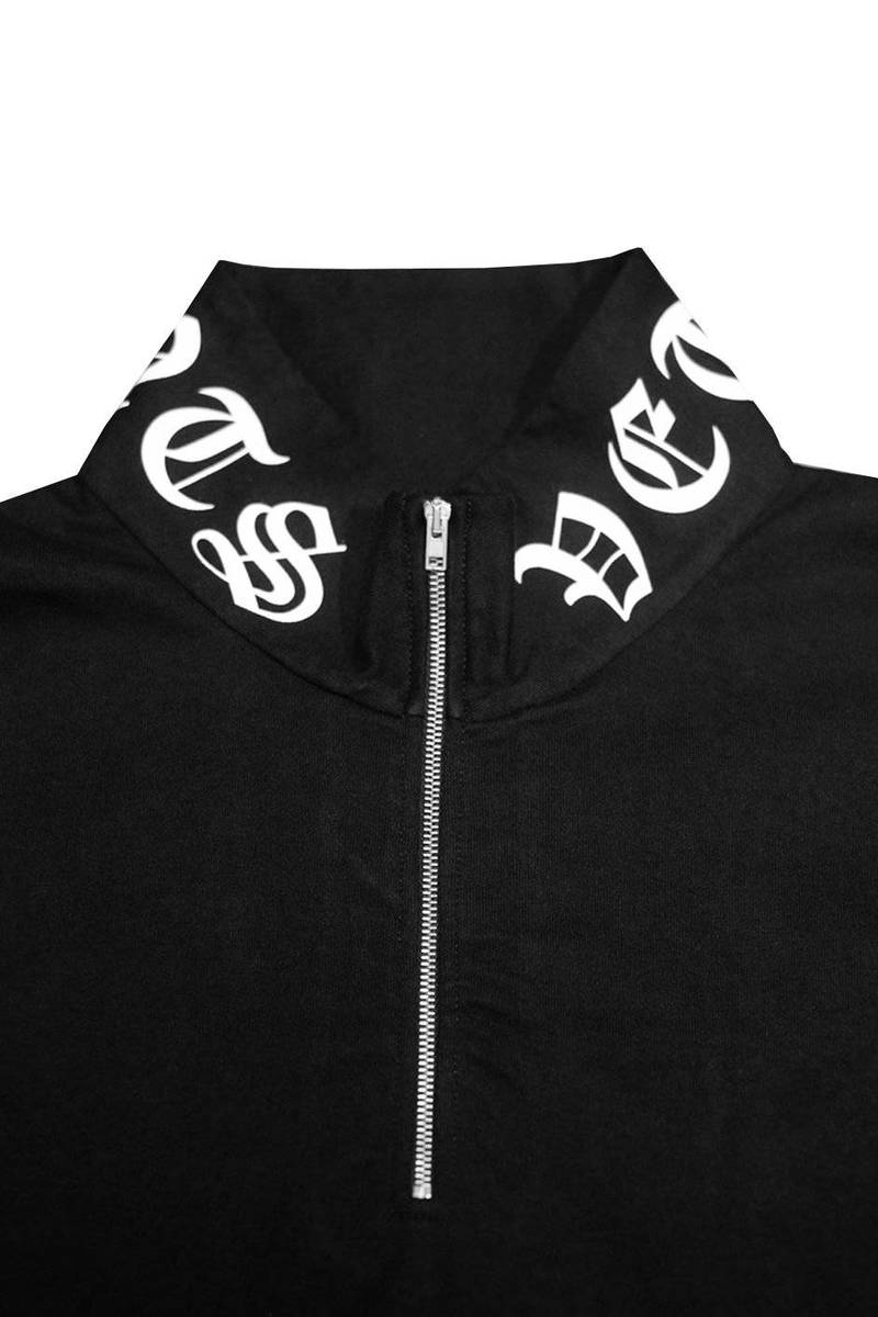 GOTHIC LOGO ZIP TURTLENECK - 画像3枚目