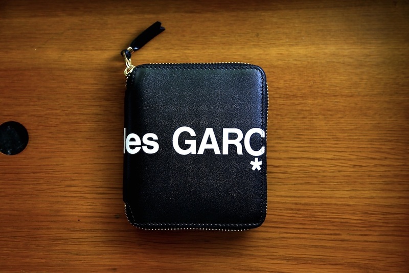 Wallet COMME des GARCONS CDG Wallet Huge Logo SA2100HL 発売 ...
