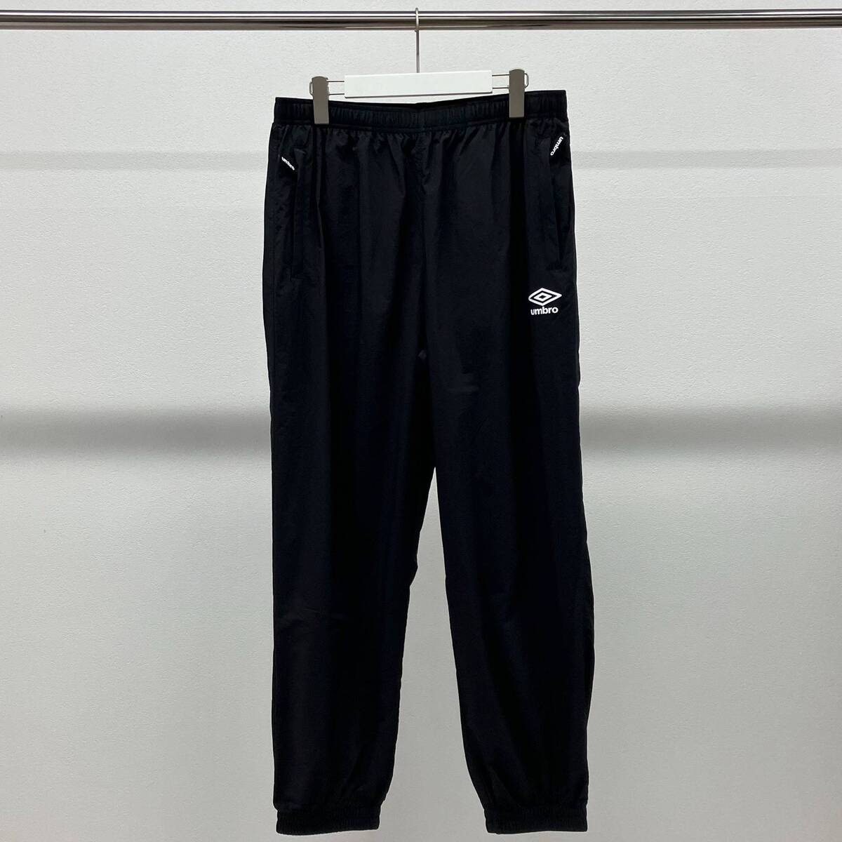 UMBRO "NYLON TRACK PANTS" ナイロン トラックパンツ 1