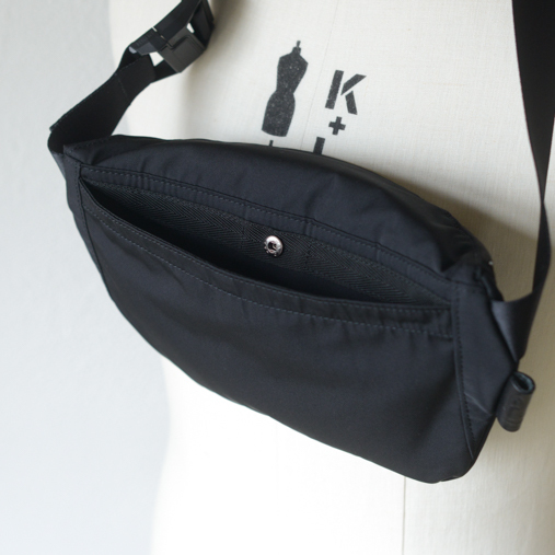 db Exclusive Waist Pouch - Black【AMIACALVA】 - 画像3枚目