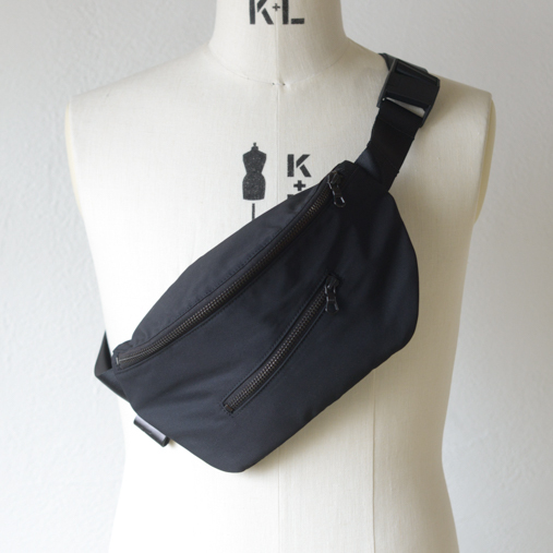 db Exclusive Waist Pouch - Black【AMIACALVA】 1