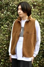 Graphpaper Wool Boa Zip-Up Vestスタイル 3