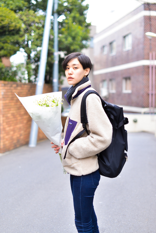 カスミさん - パタゴニア(Patagonia)、ユニクロ(UNIQLO)｜原宿ストリートスナップ - 写真2