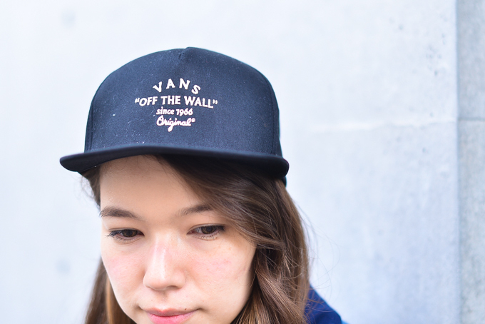 新里 ロドリゲス あけみさん - ヴァンズ(VANS)、ルートート(ROOTOTE)｜青山・表参道ストリートスナップ - 写真6