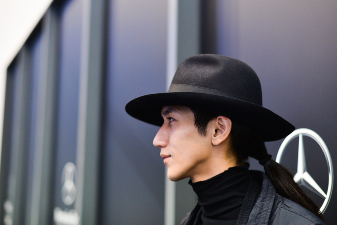 茶畑 優さん - リック・オウエンス(Rick Owens)、ボルサリーノ(Borsalino)｜渋谷ストリートスナップ - 写真5