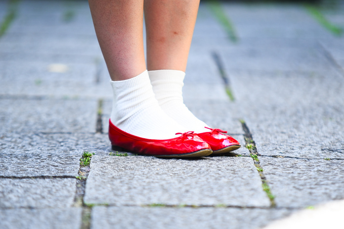 瀬野 祥子さん - ザラ(ZARA)、レペット(Repetto)｜青山・表参道ストリートスナップ - 写真5