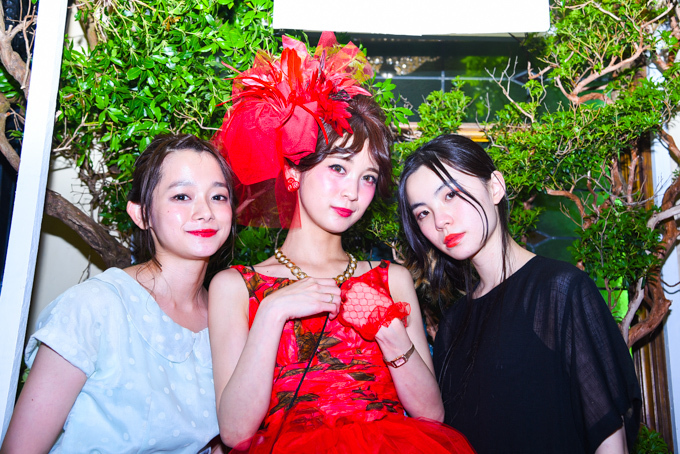 荒井 愛花 / ヒト / るうこさん｜新宿ストリートスナップ - 写真3