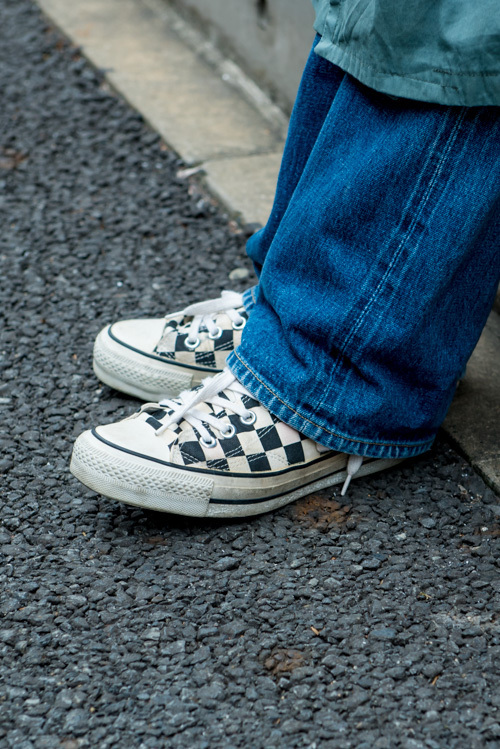 山崎 小夏さん - 古着(ユーズド)(USED)、コンバース(CONVERSE)｜原宿ストリートスナップ - 写真5