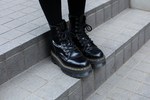 真由子さん - パメオポーズ(PAMEO POSE)、ドクターマーチン(Dr. Martens)｜原宿ストリートスナップ3