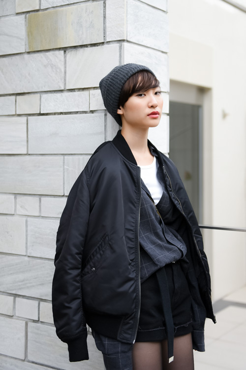 木下 幸さん - ユニクロ(UNIQLO)、マウジー(MOUSSY)｜原宿ストリートスナップ - 写真4