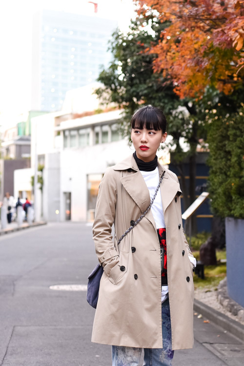 さくらさん - バーバリー(BURBERRY)、ミュウミュウ(MIU MIU)｜青山・表参道ストリートスナップ - 写真2