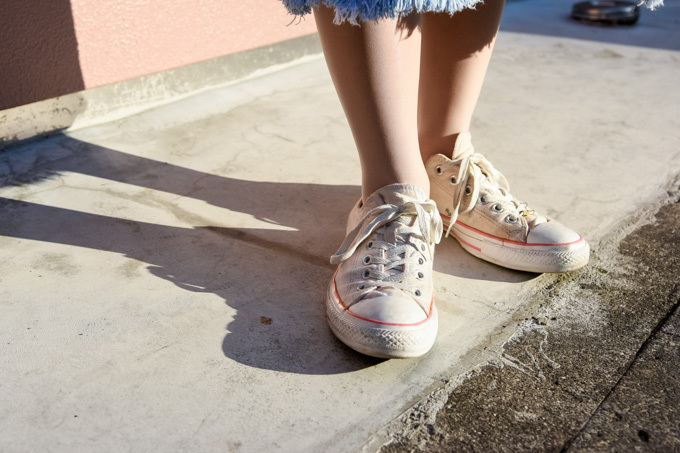 中谷 愛さん - スタイルナンダ(STYLENANDA)、コンバース(CONVERSE)｜原宿ストリートスナップ - 写真4