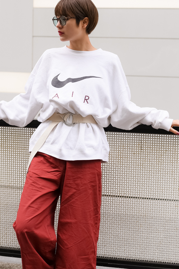 渡辺 華奈さん - ナイキ(NIKE)、マウジー(MOUSSY)｜原宿ストリートスナップ - 写真2