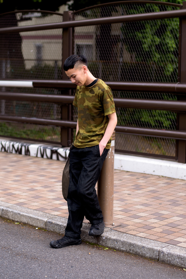 奥川 勝広さん - 古着(ユーズド)(USED)、コム デ ギャルソン・オム プリュス(COMME des GARÇONS HOMME PLUS)｜原宿ストリートスナップ - 写真2