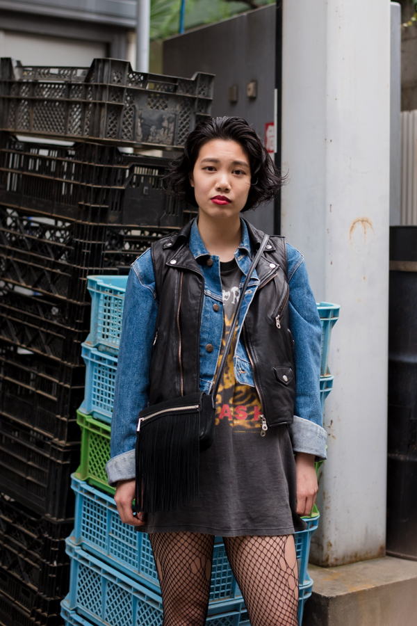 宮古 瑠奈さん - 古着(ユーズド)(USED)、ドクターマーチン(Dr. Martens)｜原宿ストリートスナップ - 写真2