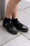 佐藤 ゆりあさん - ドクターマーチン(Dr. Martens)、オリビア・バートン(OLIVIA BURTON)｜原宿ストリートスナップ5