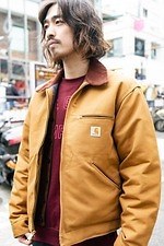 岩井 哲朗さん - カーハート(CARHARTT)、チャンピオン(Champion)｜渋谷ストリートスナップ4