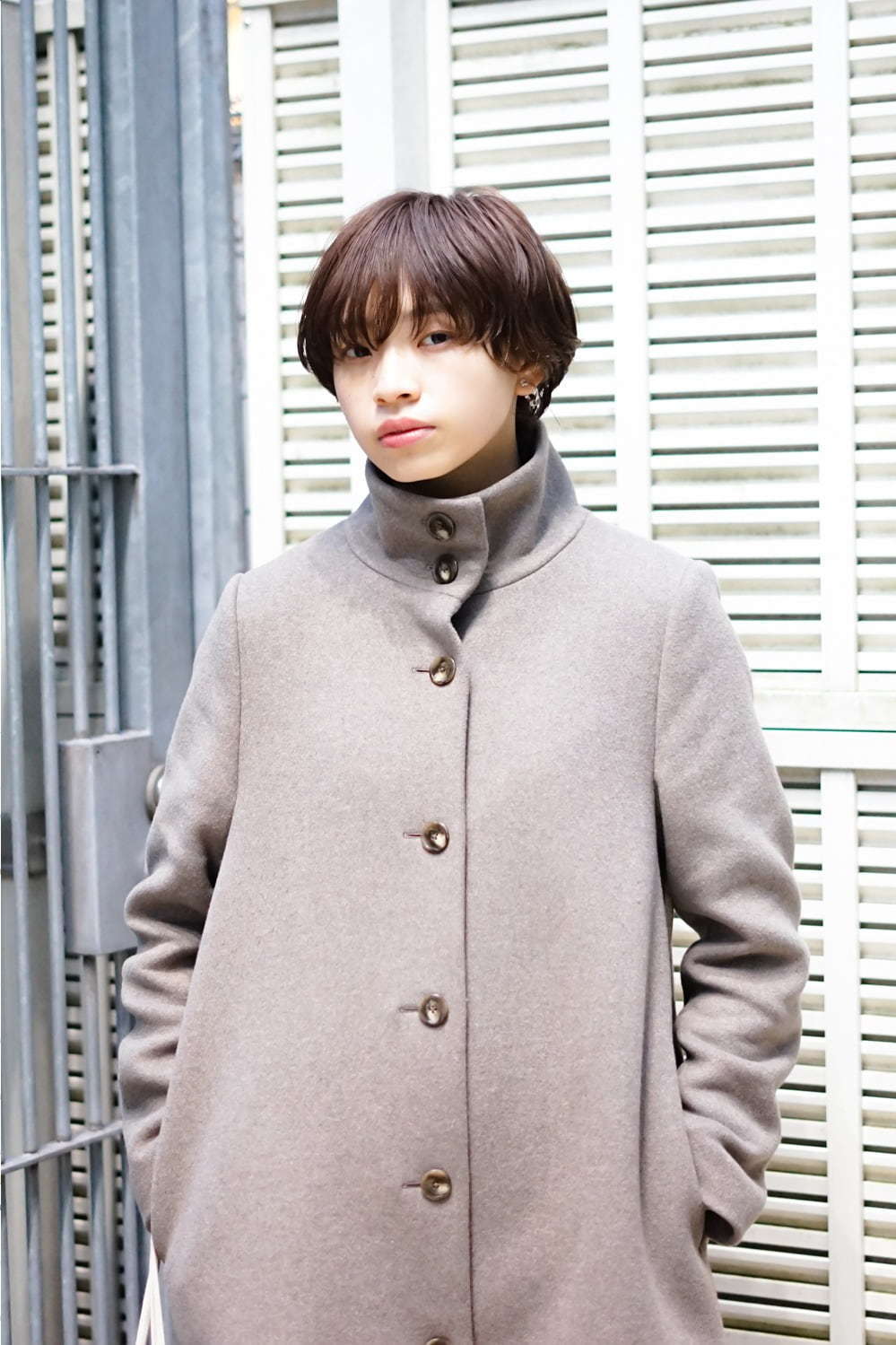 國井 彩友美さん - スティーブン アラン(Steven Alan)、オメカシ(Omekashi)｜渋谷ストリートスナップ - 写真2