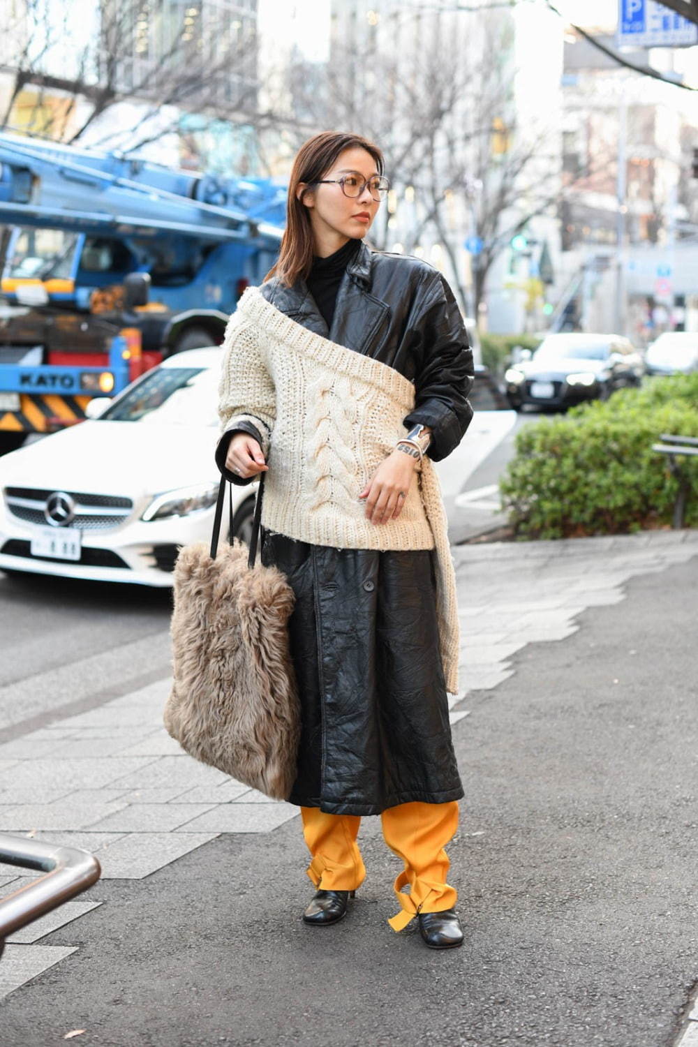 深井 愛子さん - ヴィンテージ(vintage)、ボッテガ・ヴェネタ(BOTTEGA VENETA)｜青山・表参道ストリートスナップ - 写真2