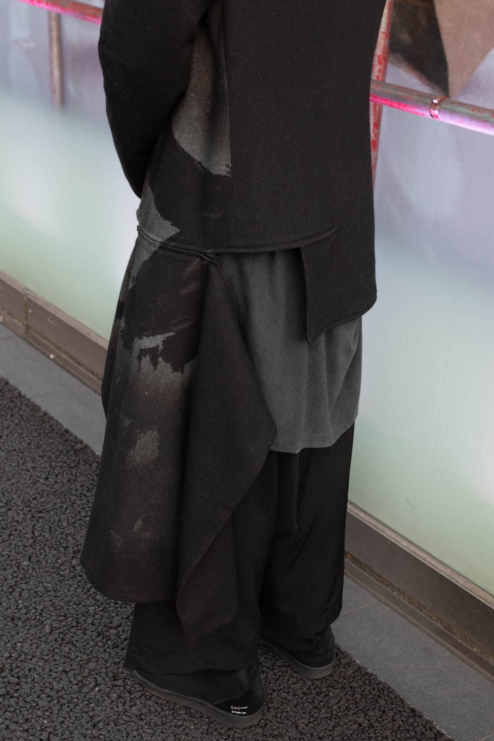 小池 勇輝さん - ヨウジヤマモト(Yohji Yamamoto)｜渋谷ストリートスナップ - 写真5