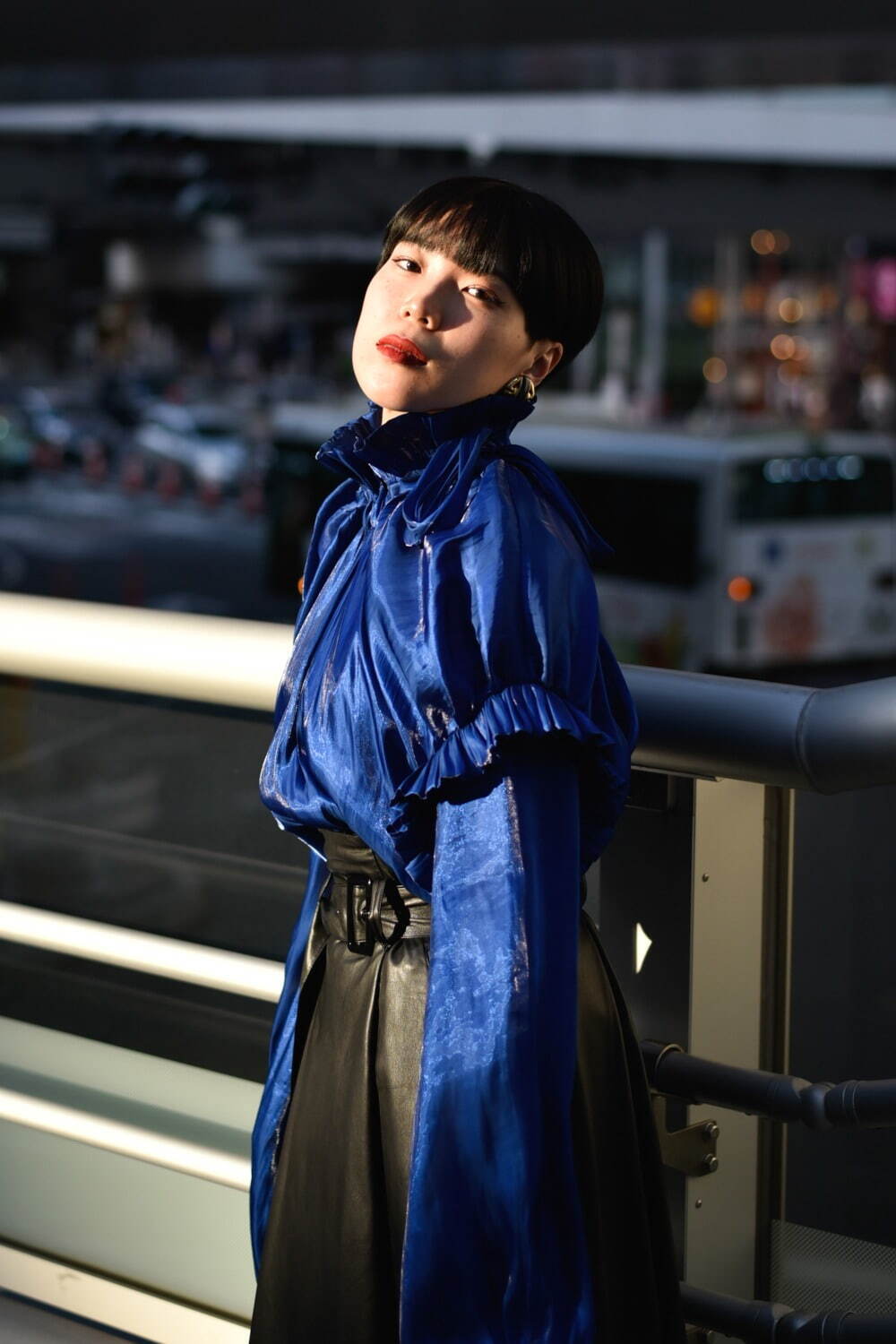 榎本 こころさん - ヴィヴィアーノ(VIVIANO)、アズール バイ マウジー(AZUL by moussy)｜渋谷ストリートスナップ - 写真3