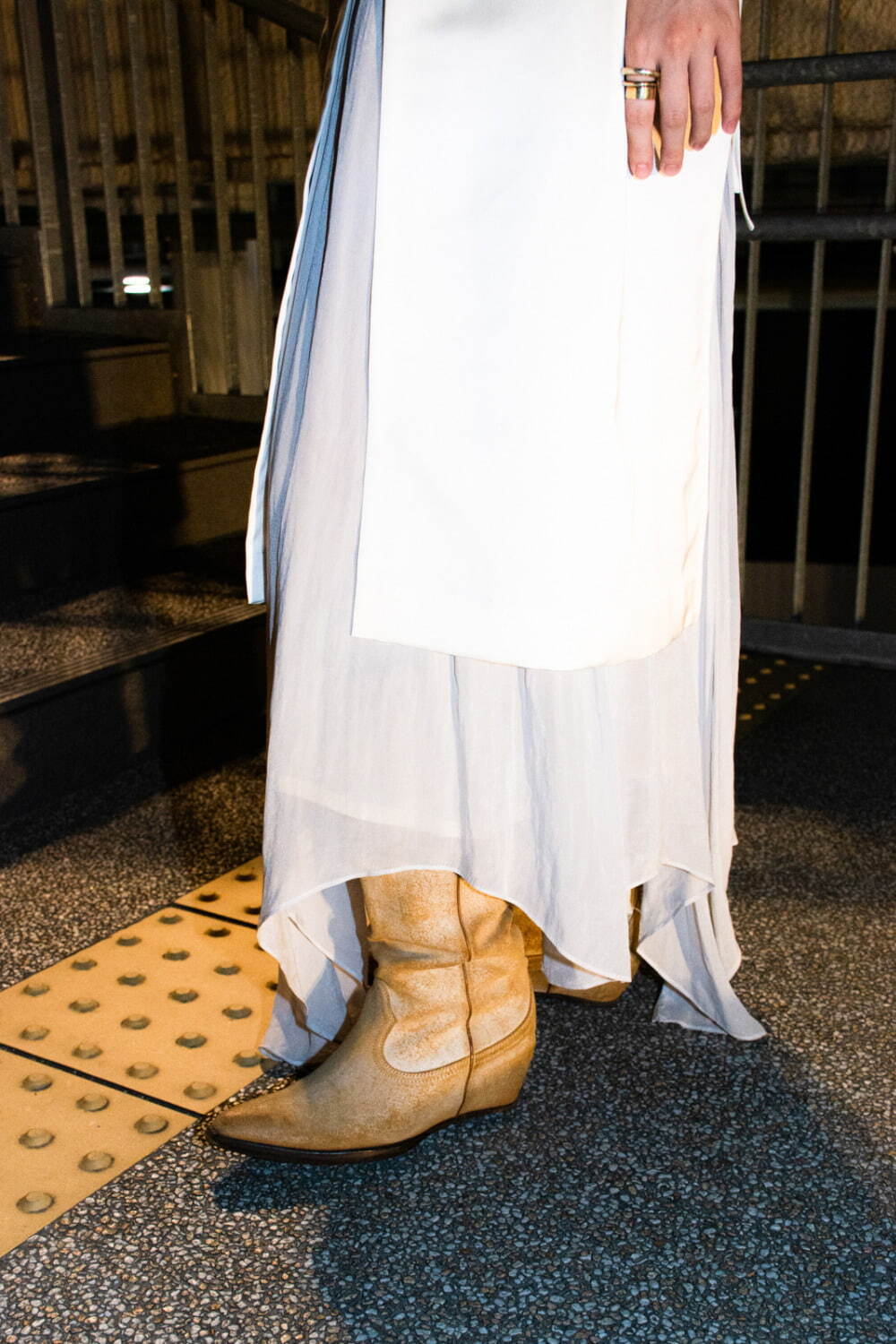 るうこさん - ミューラル(MURRAL)、メゾン マルジェラ(Maison Margiela)｜渋谷ストリートスナップ - 写真4