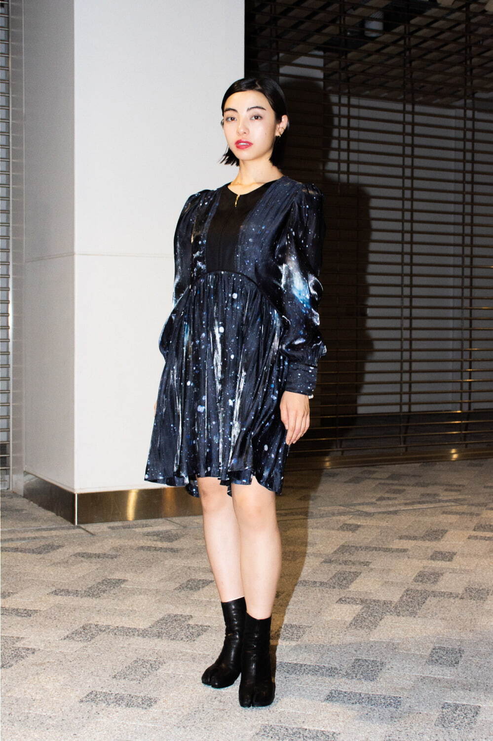 七海さん - ミューラル(MURRAL)、メゾン マルジェラ(Maison Margiela)｜渋谷ストリートスナップ - 写真2