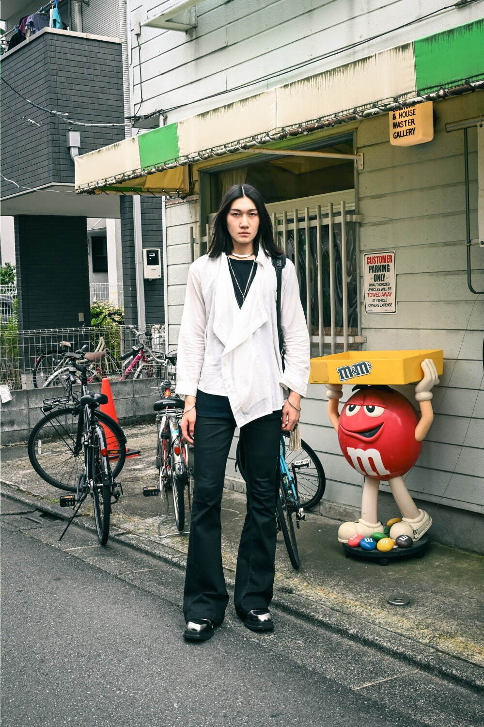 若菜 孝紀さん - アン ドゥムルメステール(ANN DEMEULEMEESTER)、リック・オウエンス(Rick Owens)｜原宿ストリートスナップ - 写真1