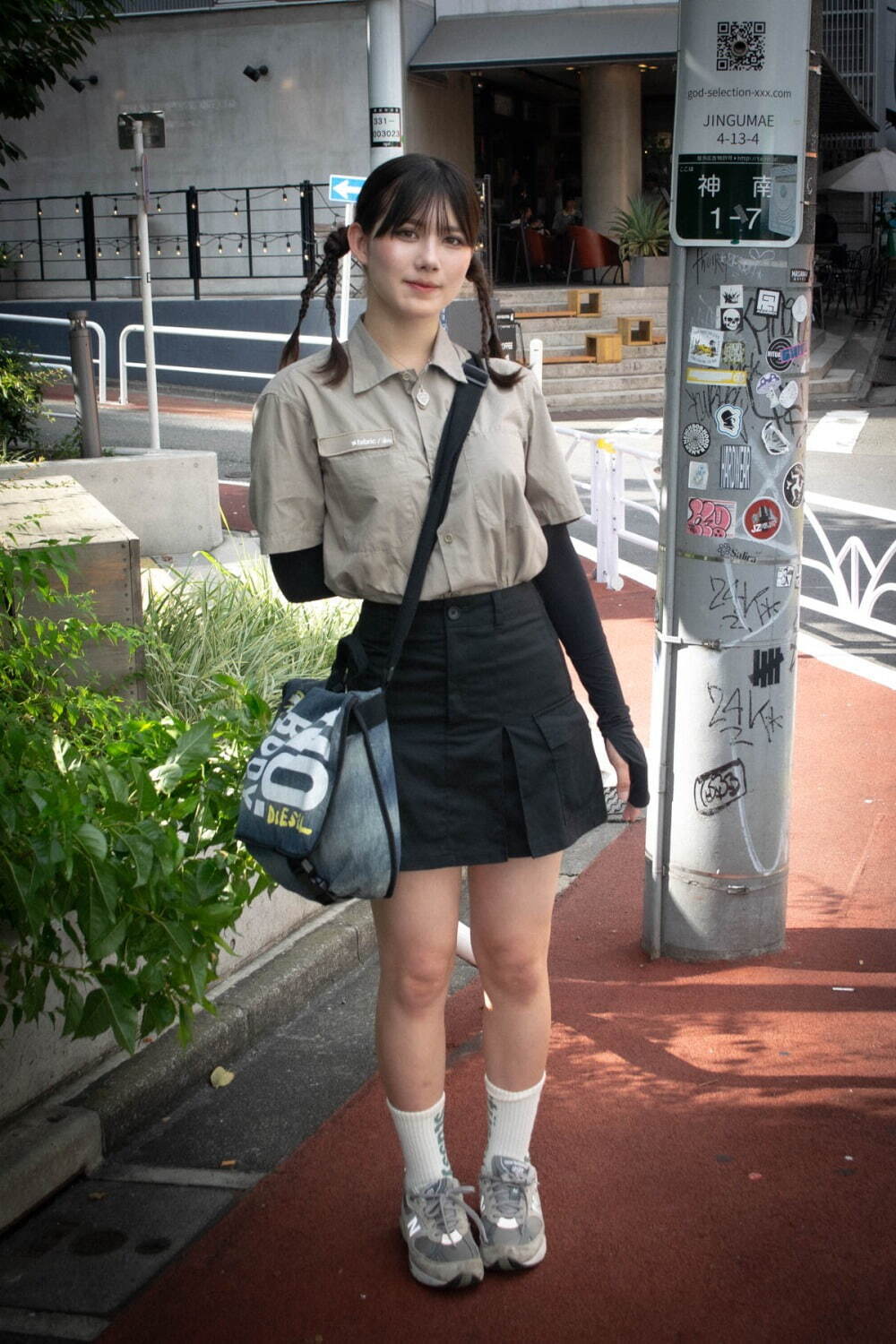 五十嵐 有里多さん - ステューシー(STÜSSY)、ニューバランス(New Balance)｜渋谷ストリートスナップ - 写真1