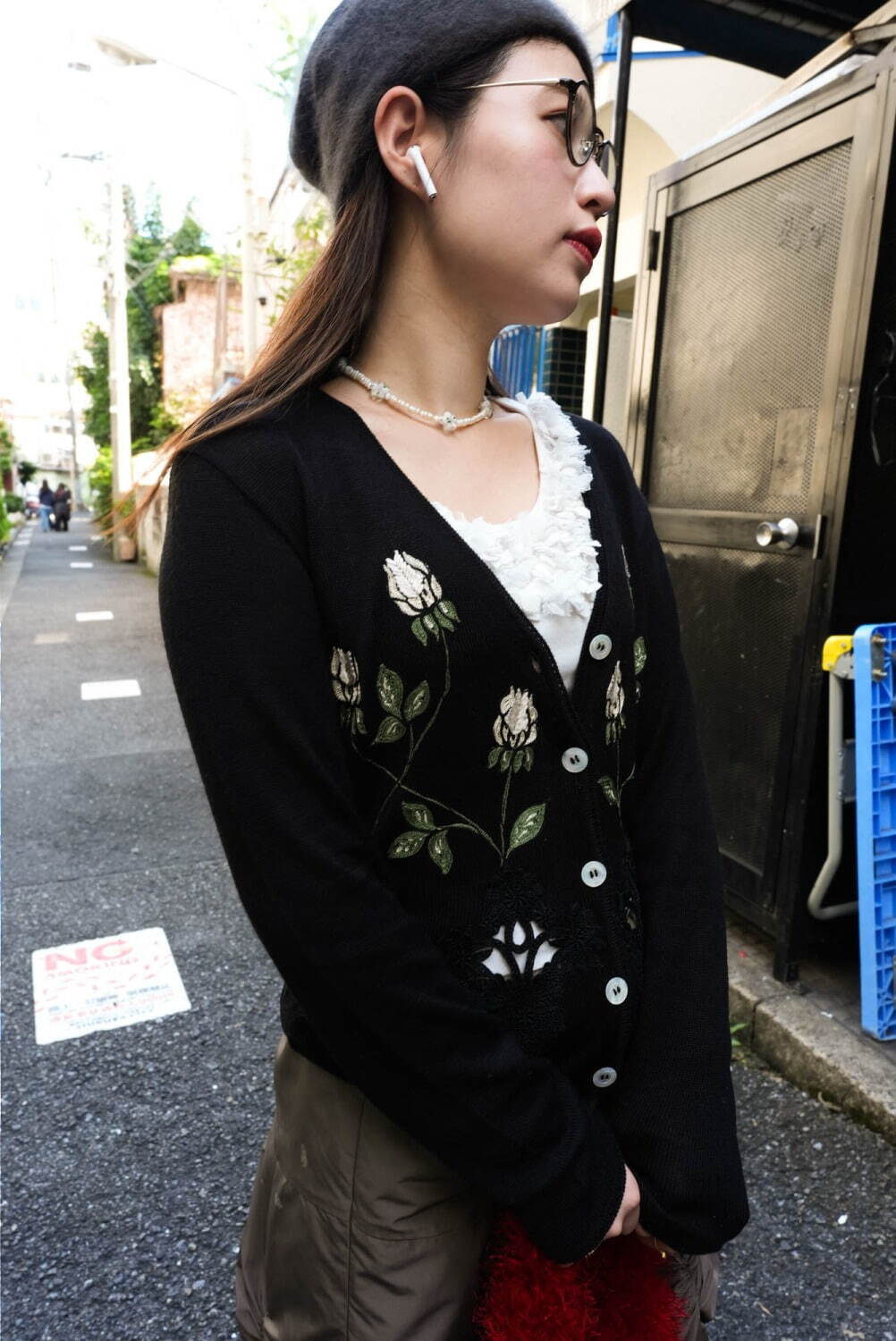 Azusaさん - 古着(ユーズド)(USED)、プラダ(PRADA)｜原宿ストリートスナップ - 写真2