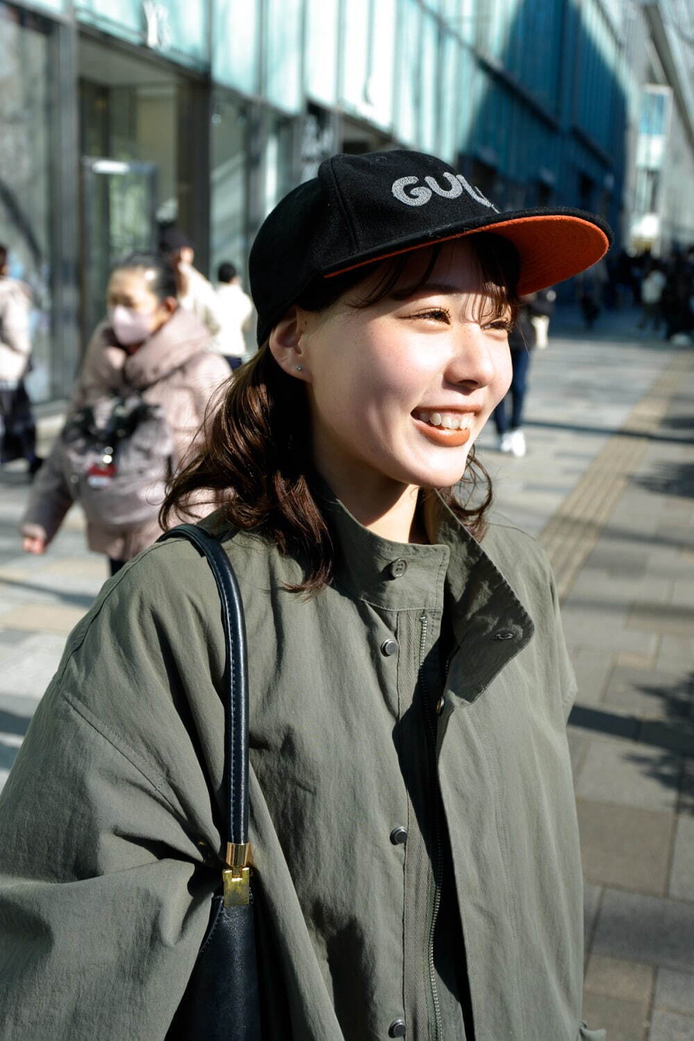 高橋 ゆずきさん - ラコステ(LACOSTE)、ジーユー(GU)｜青山・表参道ストリートスナップ - 写真2