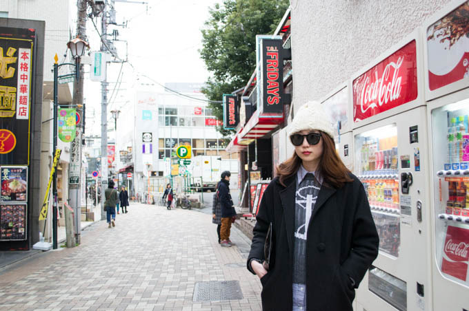 久鍋 楓さん - アメリカンアパレル(American Apparel)、トム ブラウン(THOM BROWNE)｜原宿ストリートスナップ - 写真5