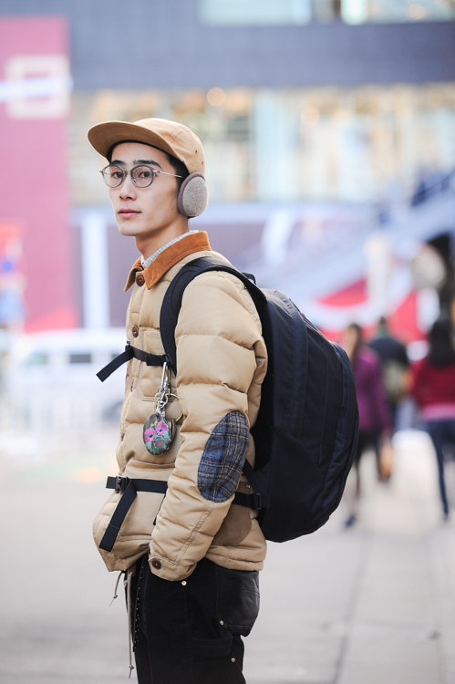 中島 和弥さん - ジュンヤ ワタナベ マン(JUNYA WATANABE MAN)、チャンピオン(Champion)｜青山・表参道ストリートスナップ - 写真3